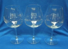 4 Riedel Crystal Vivant Pattern Pinot Noir Wine Glasses 8 1/2" (21.5 cm) Tall