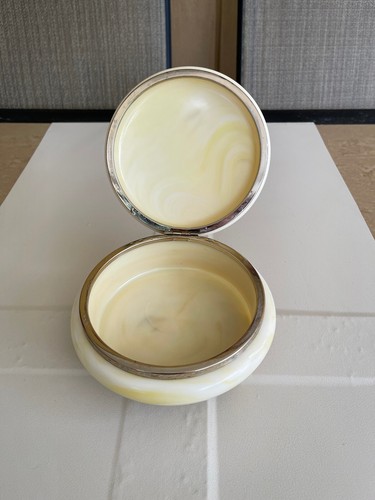 SHISEIDO VINTAGE FANTASY POWDER POT HINGED CONTAINER JAPANESE MARBLE DESIGN - Picture 4 of 5