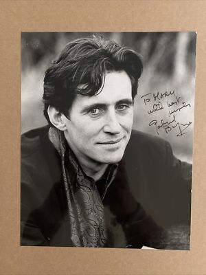 Gabriel Byrne handsigniertes Foto plus handsignierter handgeschriebener Brief reduziert