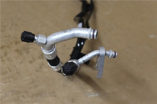 Air Con Pipe VW Crafter 2012-2016 2E0820721BT New Genuine Part - Picture 4 of 5
