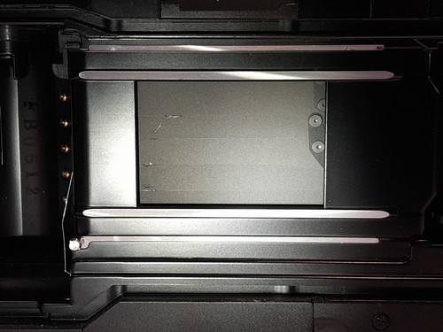 CANON EOS 650 SLR 35mm Film Camera. BODY ONLY. UNTESTED - Picture 18 of 20