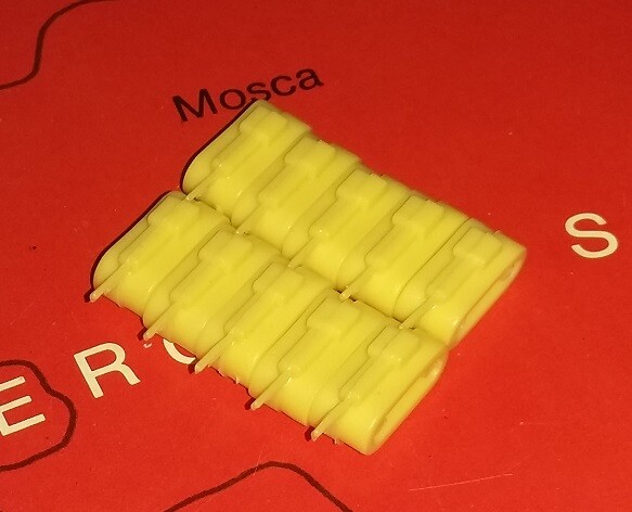 Foto 5 di 27