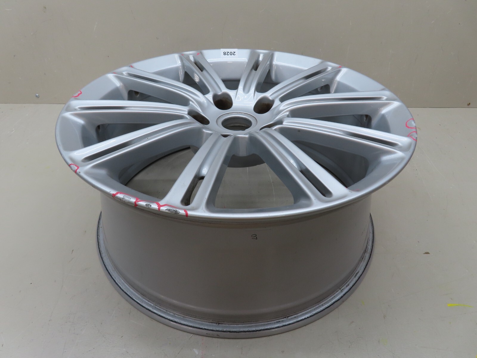 2010-2013 ASTON MARTIN RAPIDE FRONT 10 SPOKE WHEEL 20X8.5 20" OEM AD43-1007-HA
