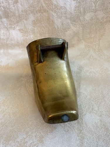 Antiguo estribo de caballo conquistador de latón colonial español - objeto decorador ANTIGUO - Imagen 4 de 10