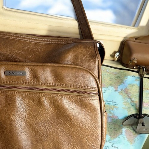 VTG Samsonite Silhouette Travel Retro Shoulder BAG Adjustable Strap. Zip Clousur - Picture 4 of 7
