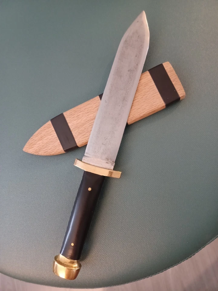 老匕首 — 第 2/4 张图片