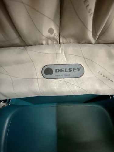 DELSEY DEEP GREEN ViNTAGE HARD VANiTY CASE with COMBiNATION LOCK USED BUT INTACT - Picture 8 of 9
