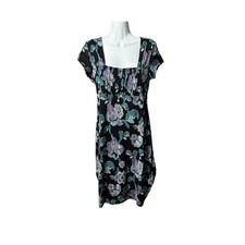 Madison Women’s Small Dress Black Short Sleeve Stylish Knee Length
