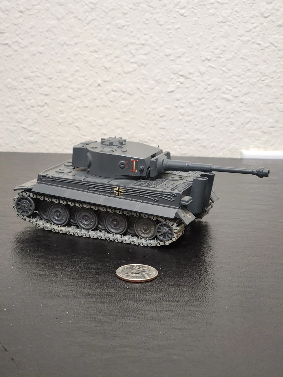Solido 1/48 S4800602 – Lance-roquettes M270/A1, Camouflage Désert, Diecast