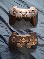 Battery operated Sony wireless controllers  No Receivers