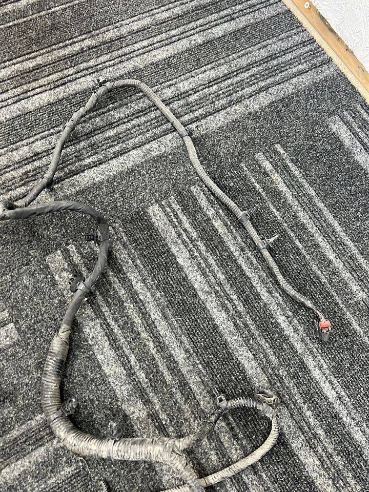 Arnés de cableado de faros para camioneta Ram 2500 2019-2022 52112323AE Foto 2 de 4