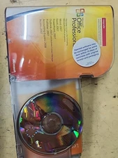 Microsoft Office Professional 2007 Software Suite CD for Windows XP/Vista