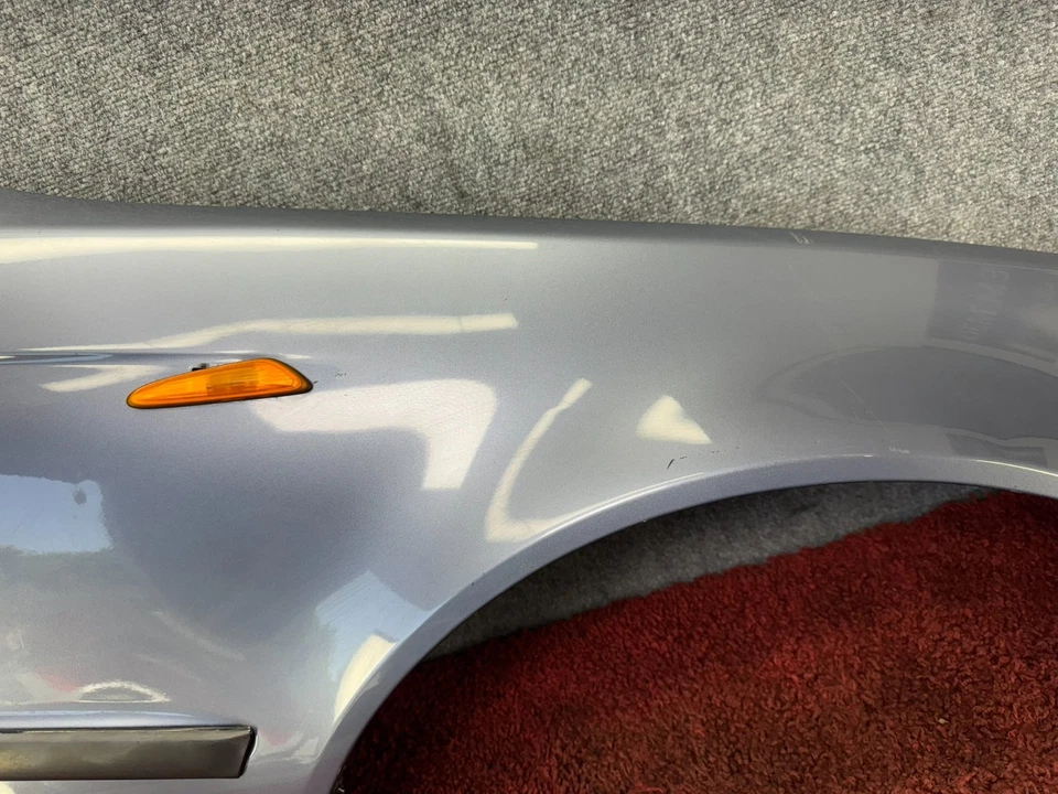 Panel de guardabarros lateral derecho del pasajero BMW 2002-2005 E46 sedán acero azul OEM 106K Foto 4 de 4