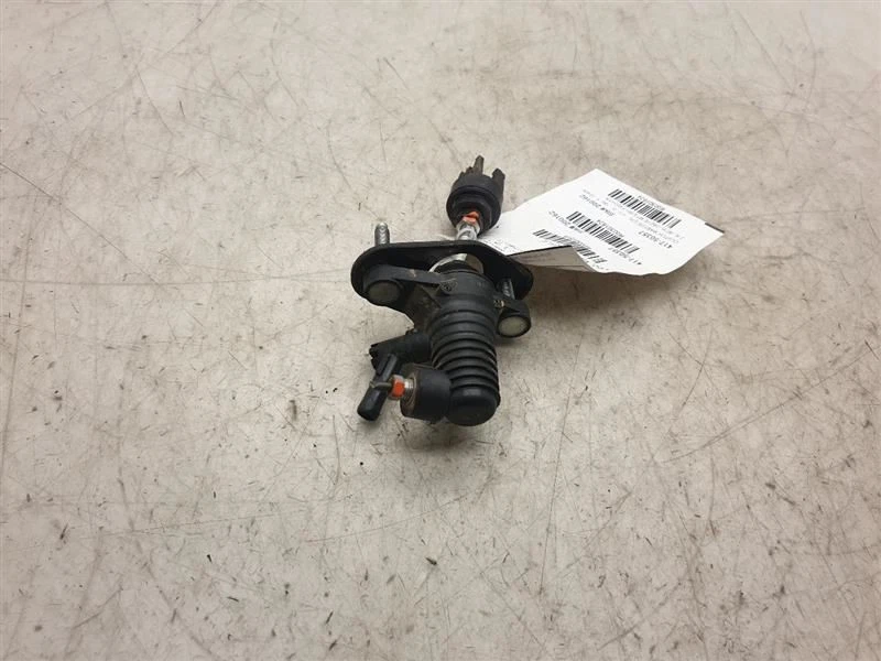 09-17 TOYOTA COROLLA 2.4L 4CYL MT CONJUNTO DE CILINDRO MESTRE DE EMBREAGEM - Imagem 4 de 4