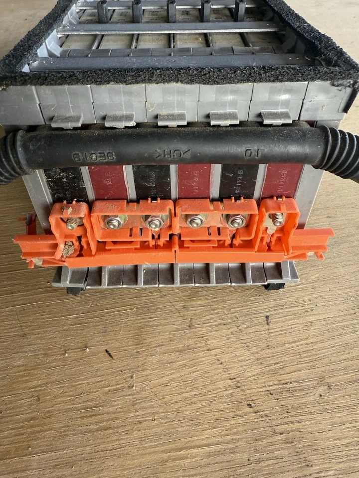 🛑 2006-2010 Toyota Highlander Lexus RX400h Hybrid Battery 6 Cells Module OEM - Image 2 of 4