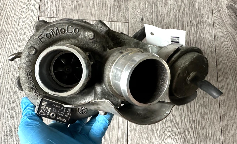 Turbocompresor derecho Lincoln Navigator 2015-2017, DL3E6K682AF, ORIGINAL OEM Foto 3 de 4