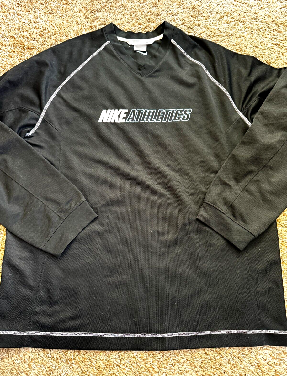nike athleticsロゴ usaラグラン 銀タグ 短丈 y2k Vintage Y2K Nike Athletics Deadstock T-Shirt – CobbleStore