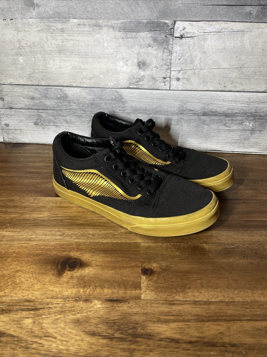 VANS x HARRY POTTER OLD SKOOL BLACK GOLD SKATE SNEAKERS SIZE US Kids