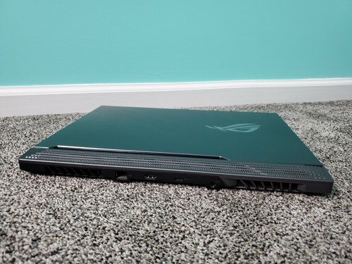 ASUS ROG Strix SCAR III 15.6" 240hz 32GB RAM RTX 2070 (Great For Editing/Gaming) - Picture 5 of 12