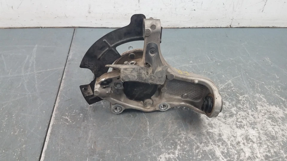 2017 雪佛兰 Corvette C7 Z06 右前轮毂关节 #5861 D6 — 第 4/4 张图片