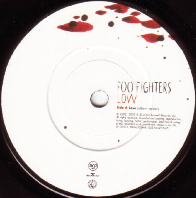 FOO FIGHTERS Low 7