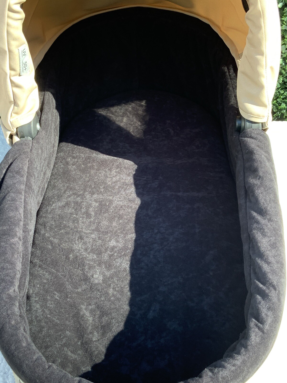 Teutonia- Bassinet - Mini Nest- Hand Warmers- Rain Cover- New