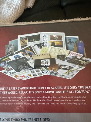 Star Wars Vault : Thirty Years of Treasures from the Lucasfilm