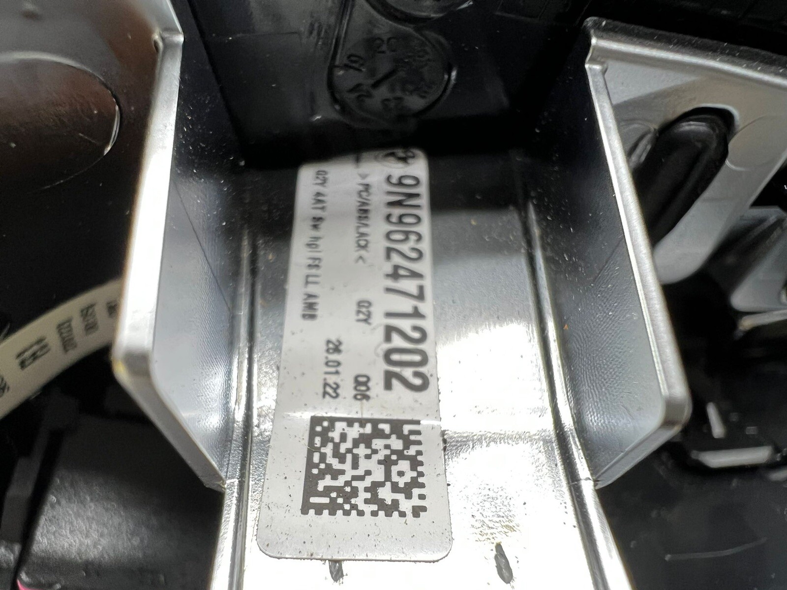 BMW 3 Series G20 2019 LHD Dashboard Air Vent 6807298 6848617 for  