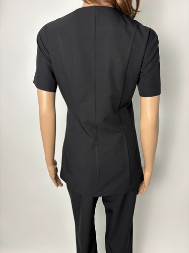 Luxurious healthcare professional tunic and trousers with embroidery - Picture 6 of 14