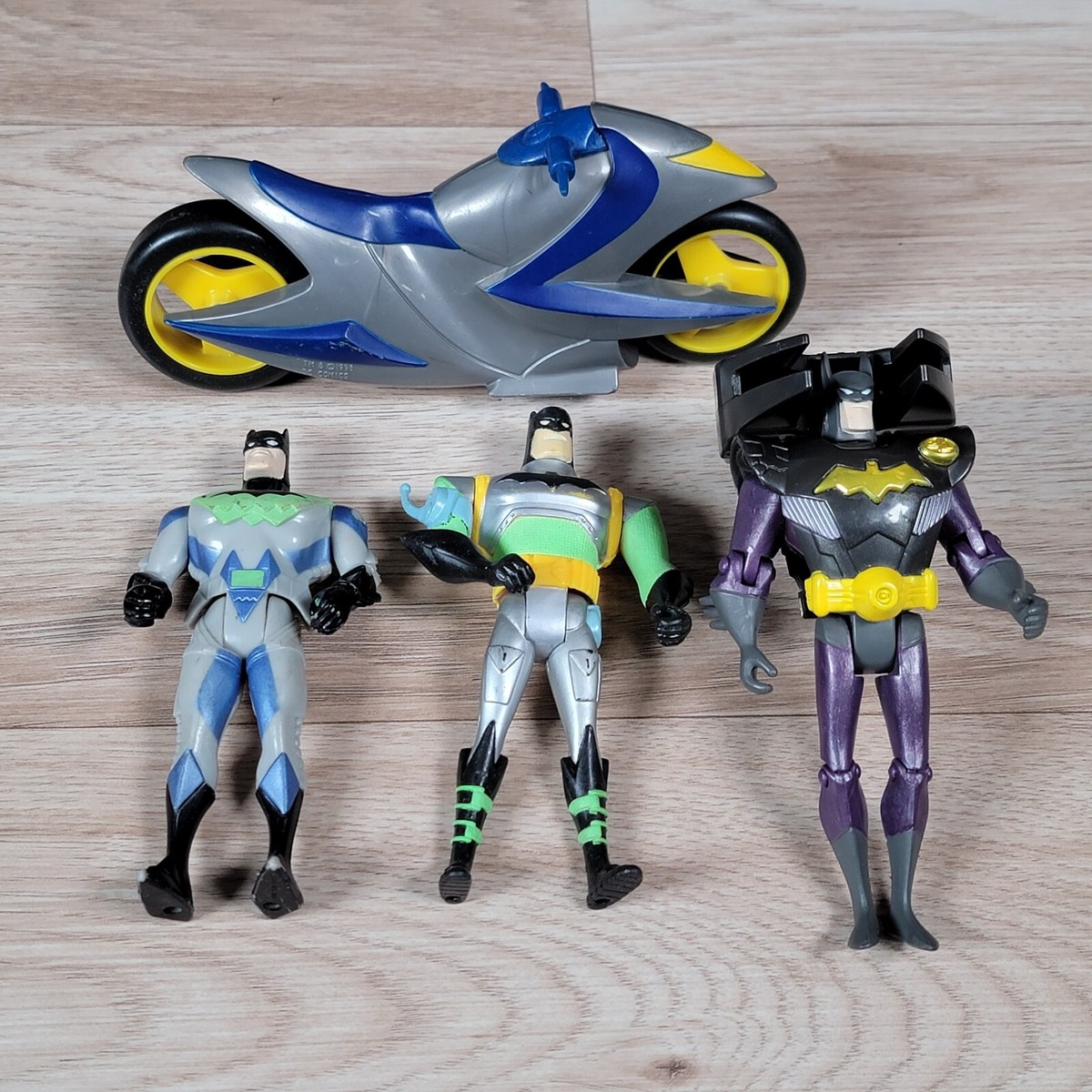 Vintage 90s Y2K Batman Animated Series Action Figures w/ Bat