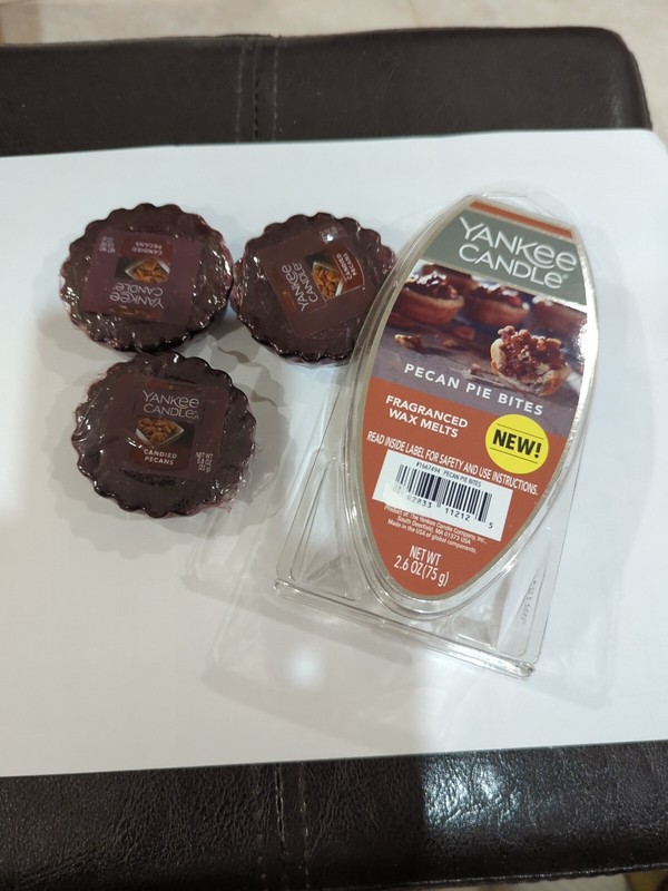 Yankee Candle Lot of 3 Candied Pecans  .8 oz Tarts Wax Melts & 4 pecan pie melts
