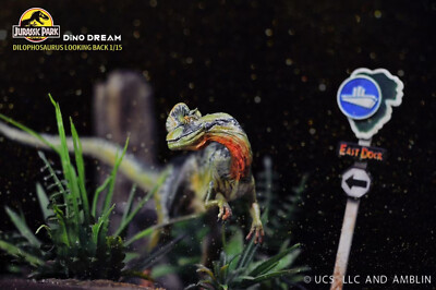 DINO DREAM Dilophosaurus Looking Back 1/15 Scale Jurassic Park  Animal Figure