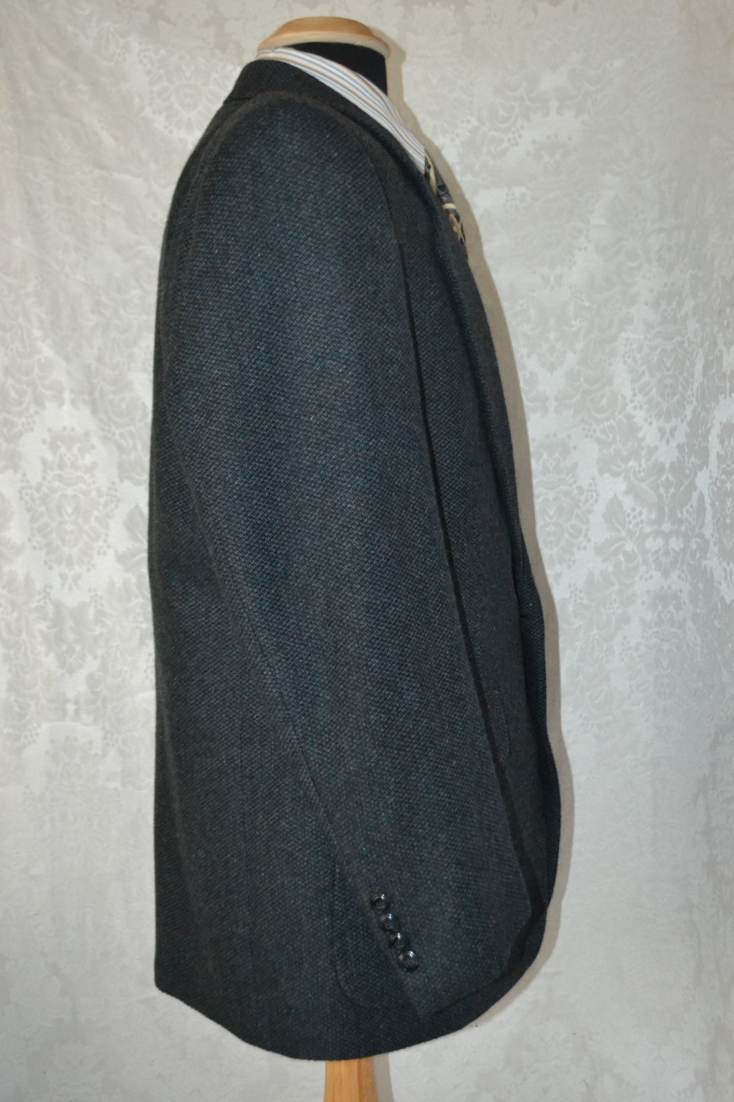 Vintage Burberry Men's Dark Blue Tweed 2 Front Button Sports Coat Sz 42 thumbnail 5