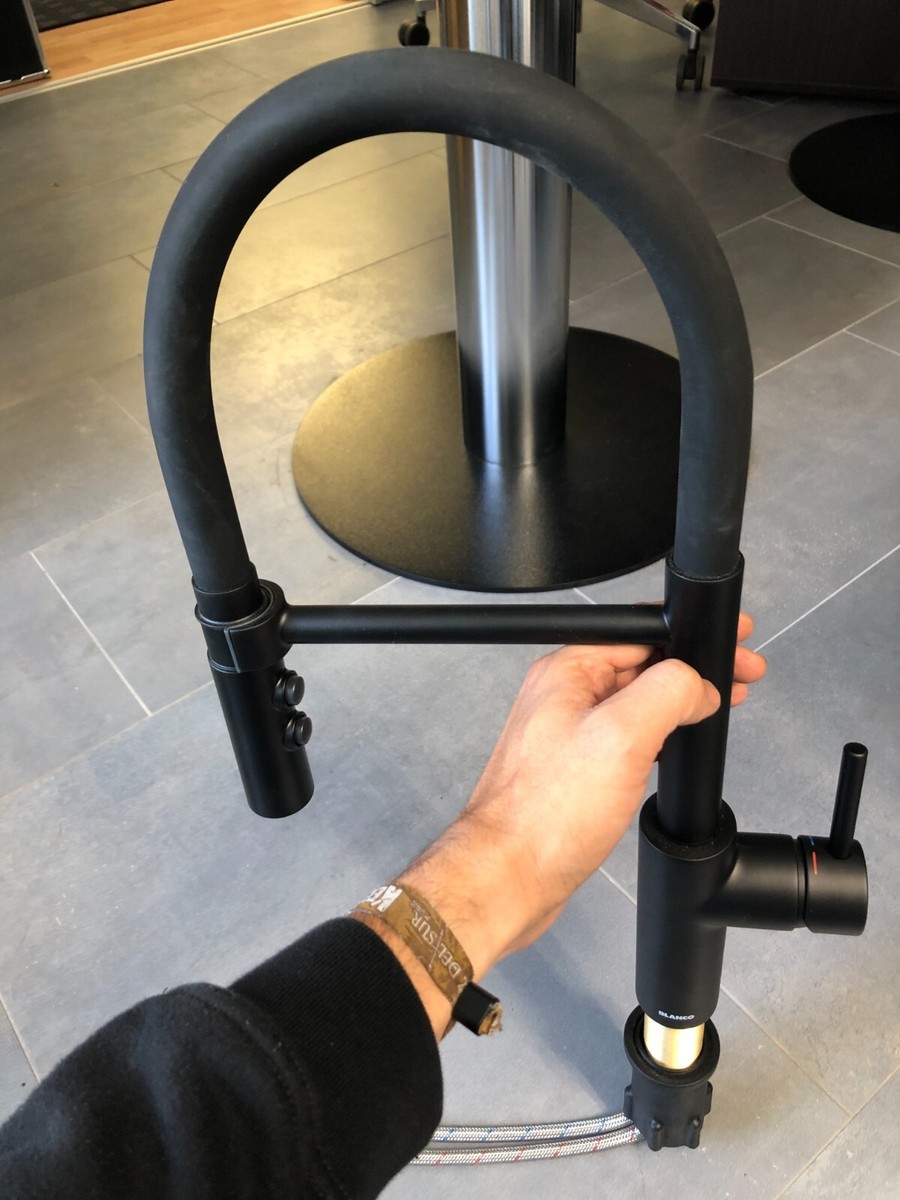 Blanco CATRIS-S Flexo Küchenarmatur Hochdruck schwarz matt  