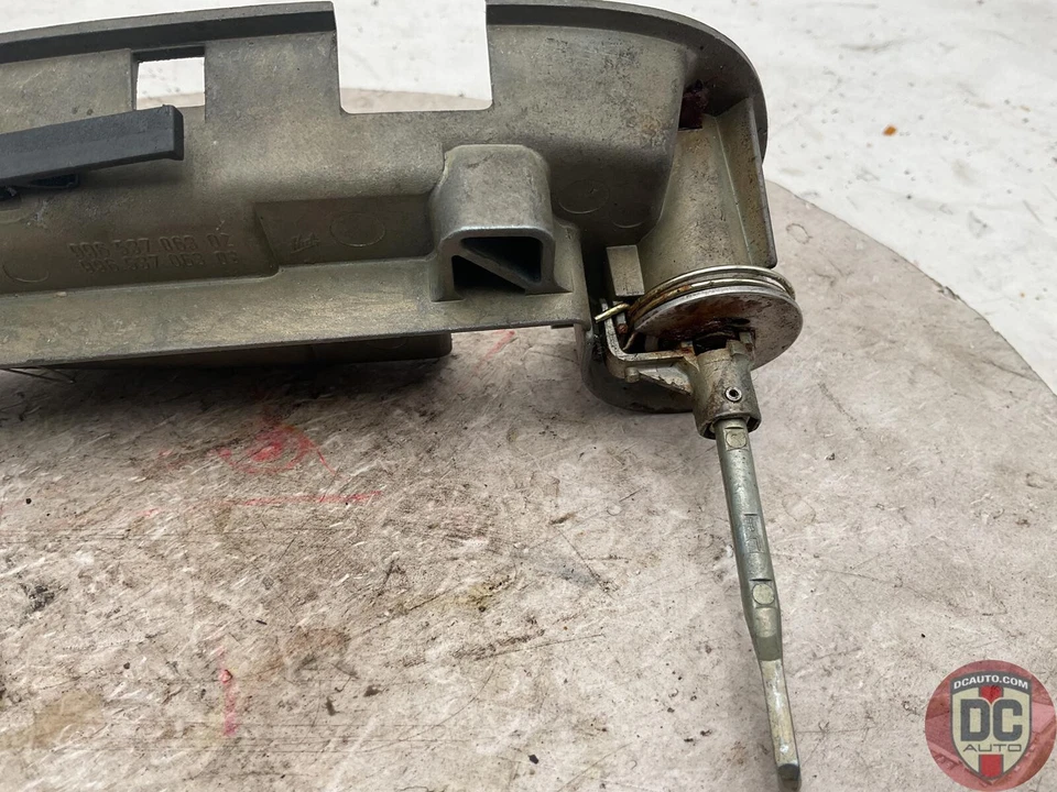 Soporte manija puerta izquierda Porsche Boxster 986 996 911 97-2004 99653796302 110155 Foto 3 de 4