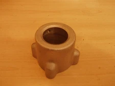 LANDROVER SERIES 111 2.25 GEARLEVER HOUSING