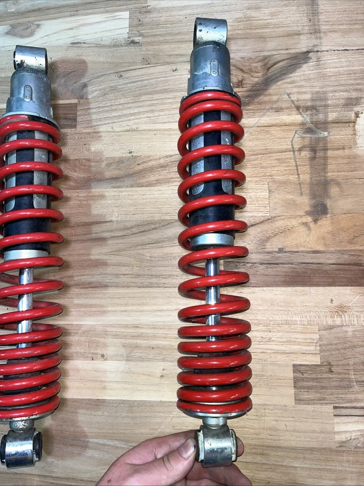 Amortiguadores delanteros Arctic Cat Thundercat 1998-2000 15,50" 0703-679 Foto 3 de 4