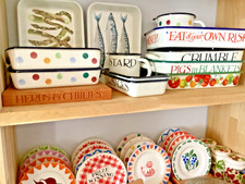 Emma Bridgewater Enamel Oven Dish ** Unused ** Shellfish