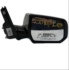 Chevy Traverse door mirror 18 right side t/signal b/spot 84498311 WA636R/17/GAN