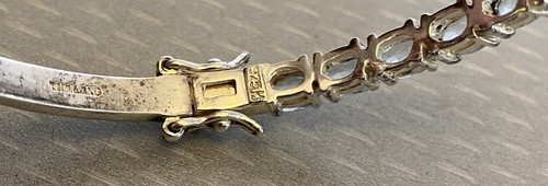 Brazalete con bisagras Estate de plata esterlina de 5 quilates con topacio azul aguamarina de 7,5" - Imagen 7 de 12