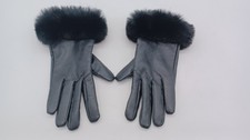 Black Winter Gloves, Faux Fur Womens Size Med/large. D2337