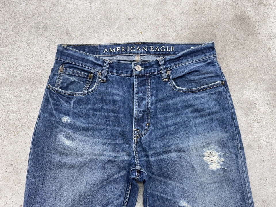 American Eagle Jeans Men’s 32x29 Distressed Blue Low Loose Wide Denim Patch VTG - Image 4 of 4