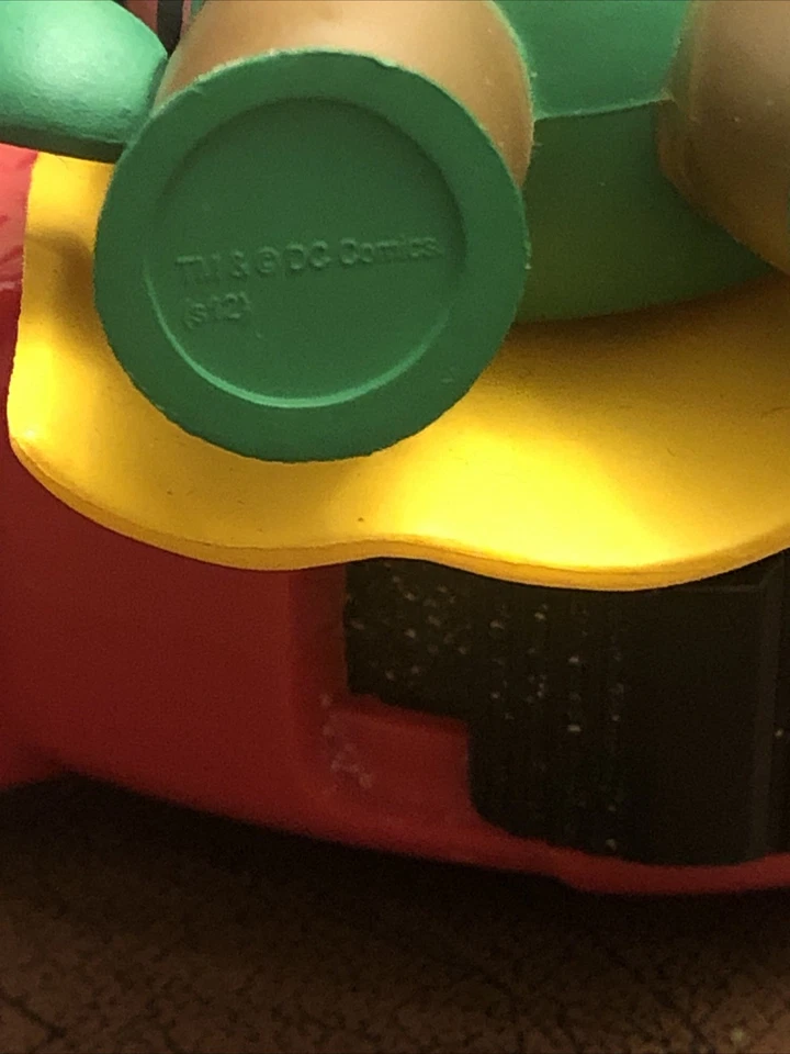 DC Comics DOMO Kun Figuras The Flash & Robin Superhéroe Juguetes de Vinilo Lote 2.5” Foto 3 de 4