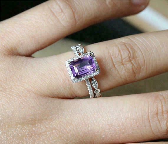 Conjunto de anel de noivado de ouro branco 14K com ametista e diamante simulado 2,60 quilates tamanho 7,5 - Imagem 2 de 4