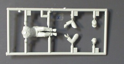 DRAGON 1/35th Scale Sd Kfz 250/11 le SPW - Parts Tree Z from Kit No. 6132