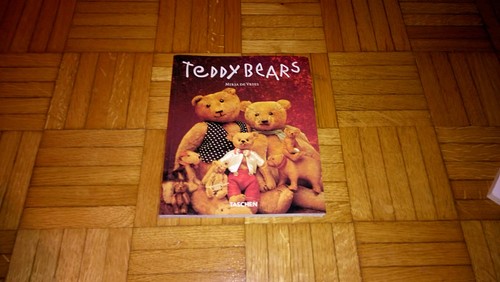 TEDDY BEARS - Mirja De Vries - TASCHEN