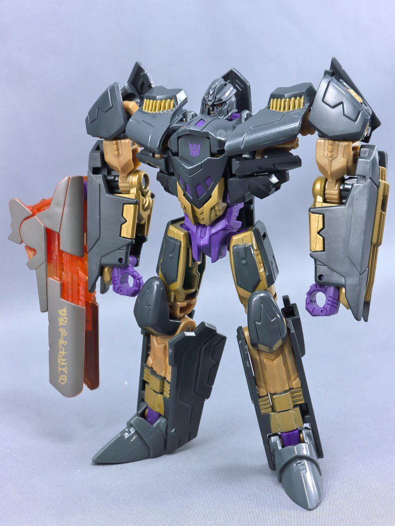 Takara Tomy Transformers The Last Knight Stealth Megatron