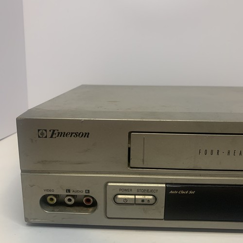 Emerson EV818 VHS VCR Player Recorder 4 Head HIFI Stereo WORKS GREAT No Remote - Picture 2 of 7