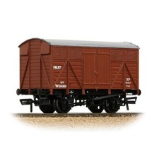 Bachmann 37-754F GWR 12 Ton Fruit Van BR Bauxite Early W134303 OO Gauge