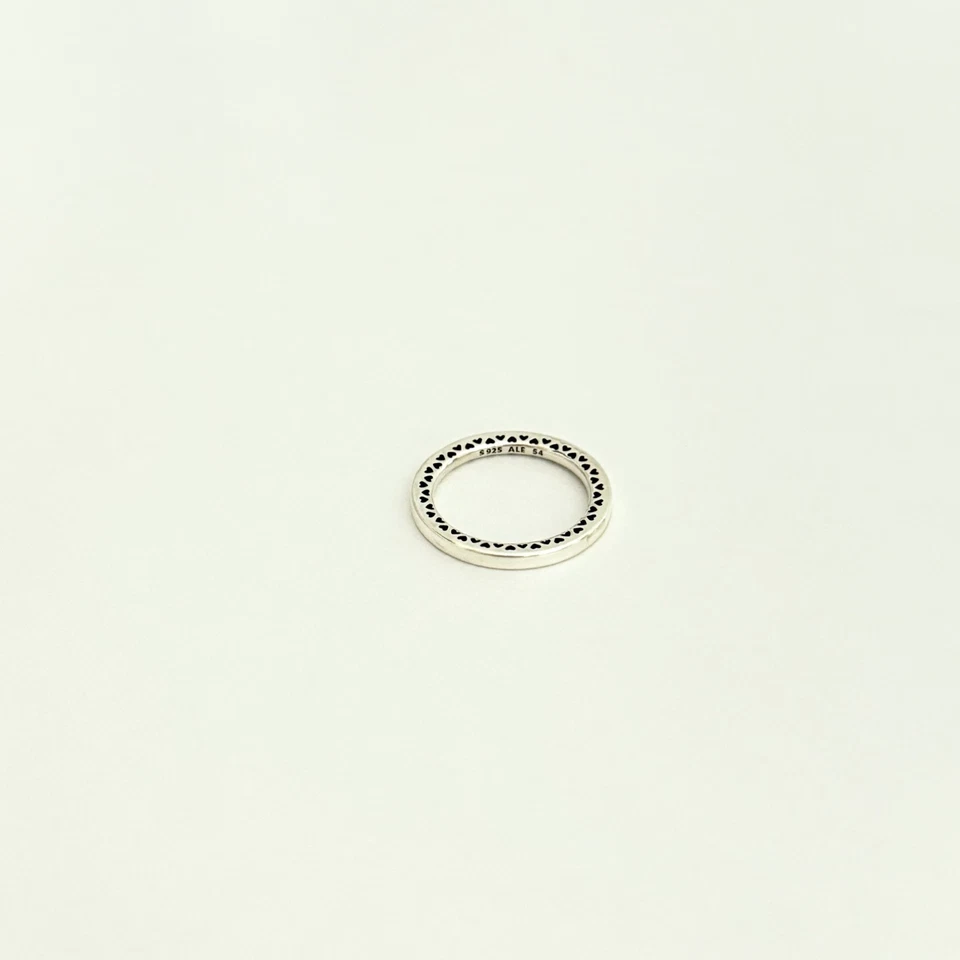 Pandora 925 Sterling Silver Classic Hearts Of Pandora Band Ring Size 7 - Image 2 of 4